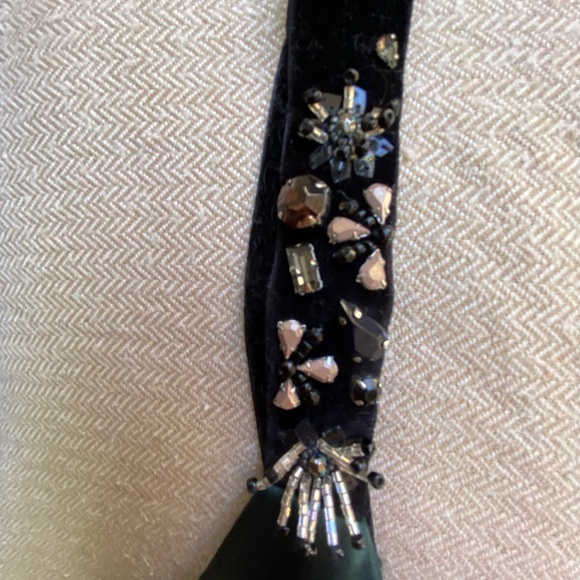 CAMI NYC Green Silk Cami Top with
Beaded Straps - Picture 3 of 11